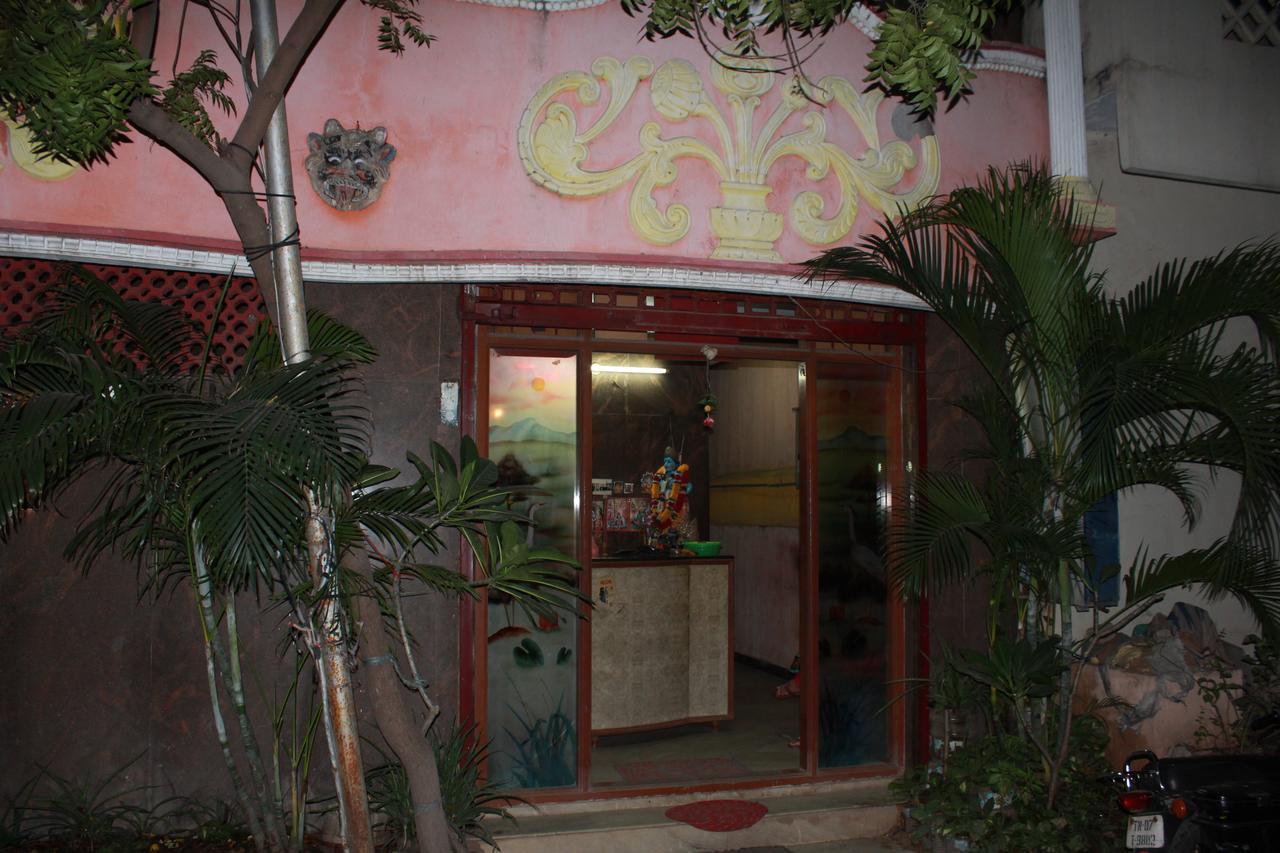 Hotel Rising Sun Chennai Exterior foto